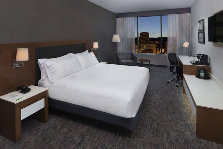 Room 7 of 54